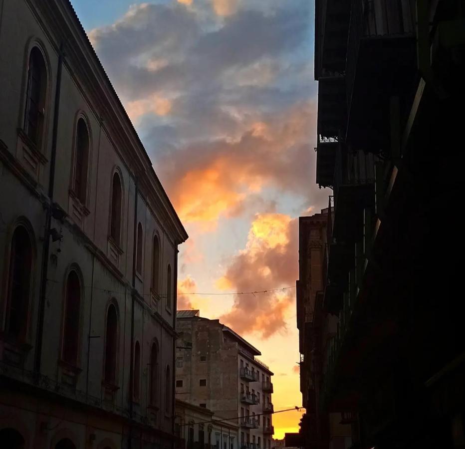 Hotel Plaza Caltanissetta Kültér fotó