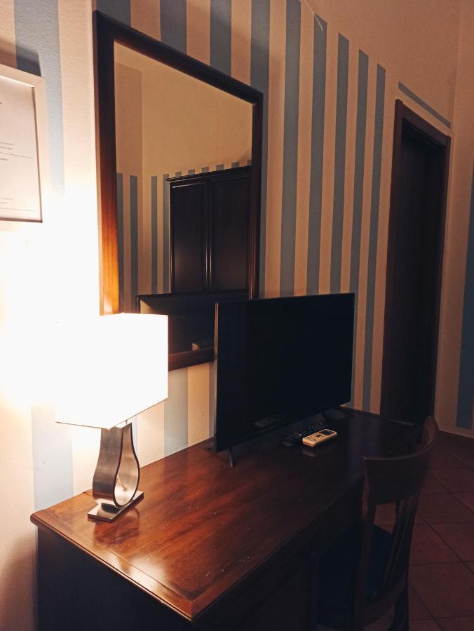 Hotel Plaza Caltanissetta Kültér fotó