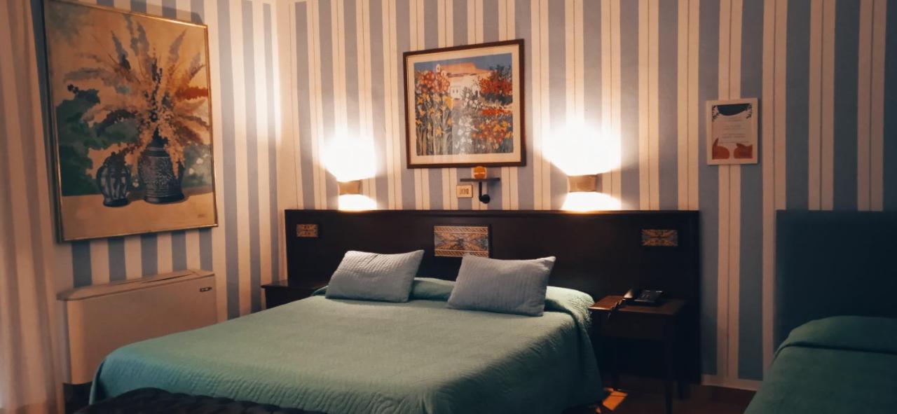 Hotel Plaza Caltanissetta Kültér fotó